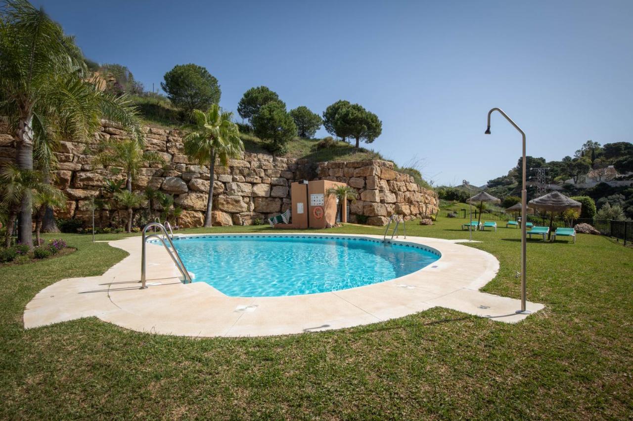 1 Marbella Beach Golf Apartment Luaran gambar